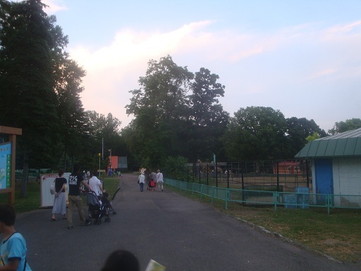 提供:「恐るべき児童公園」(http://waradutoya.blog.so-net.ne.jp)