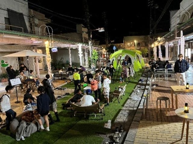 広島県竹原市/昨年度の様子/しばふ広場(夜)