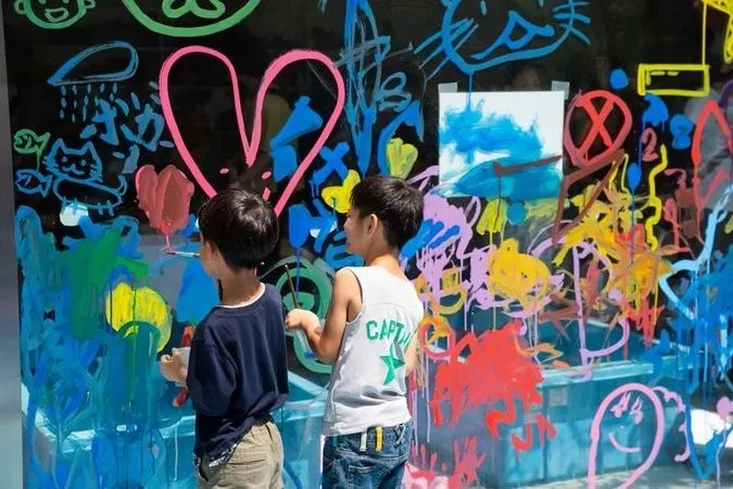 「子どものアトリエ」(親子のフリーゾーン)加藤 健