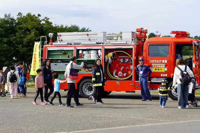消防服で記念撮影