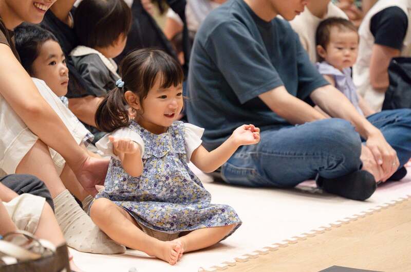 守山市民ホールでの公演のようす