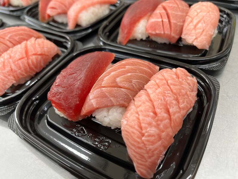 三崎マグロの三貫寿司