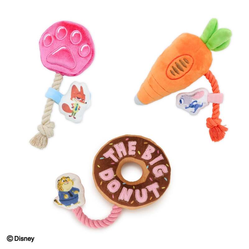 ペットトイ(アイス・ニンジン・ドーナツ)2,200円(税込) ※ドーナツは1月上旬入荷予定