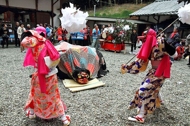 伊作田稲荷神社 例大祭(公益社団法人 和歌山県観光連盟)