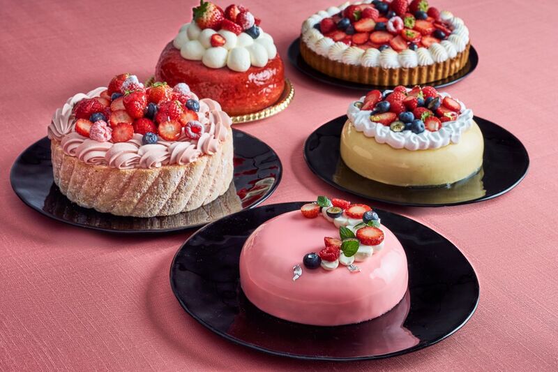 5種類のいちごホールケーキにも注目!