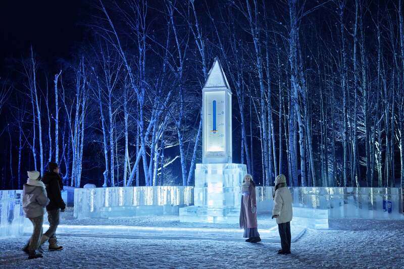 「氷の気温塔」