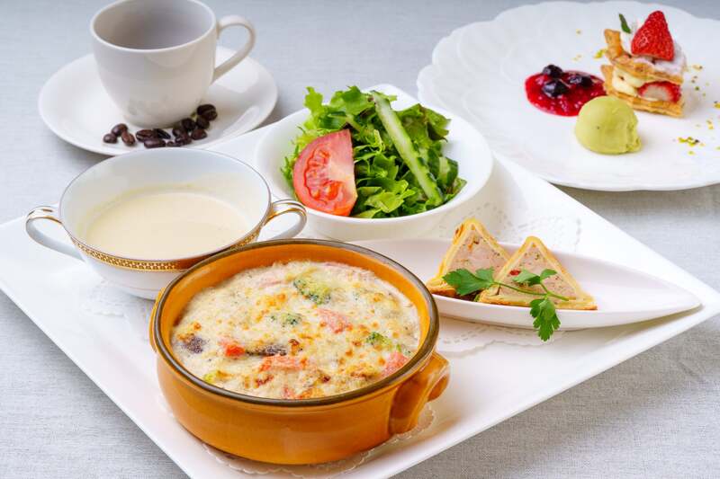 洋食「信玄豚のドリアセット」