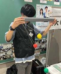 科学実験教室「振動の秘密。念力でうごく振り子をつくろう!」工作イメージ