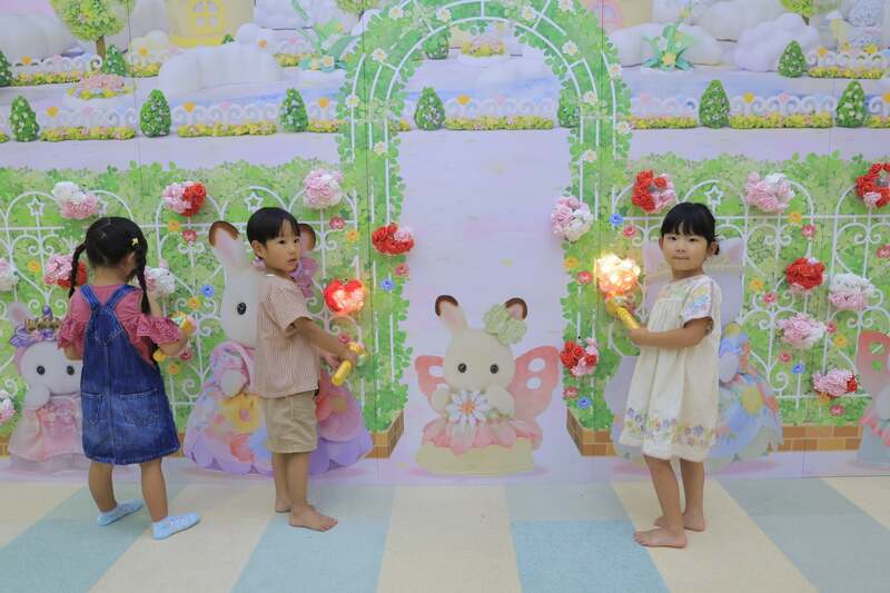 <妖精の魔法のフラワーランド>