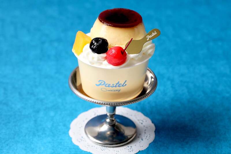 なめらかプリンア・ラ・モード 680円