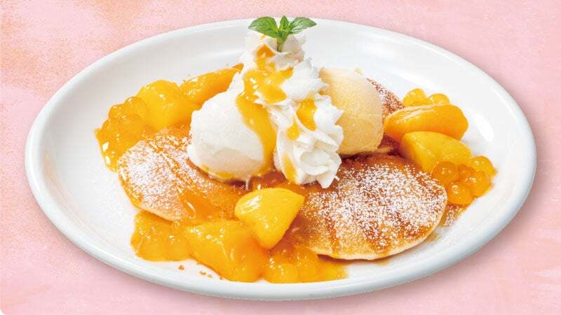 甘党のための マンゴーパンケーキ 748円