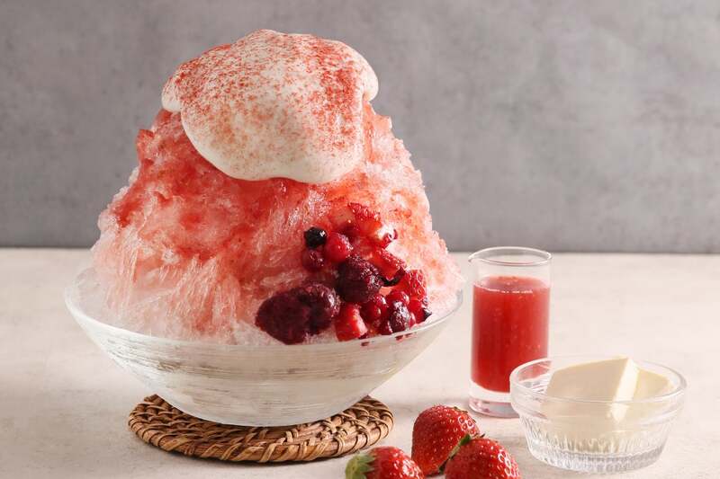 チーズクリームの苺かき氷 1,500円