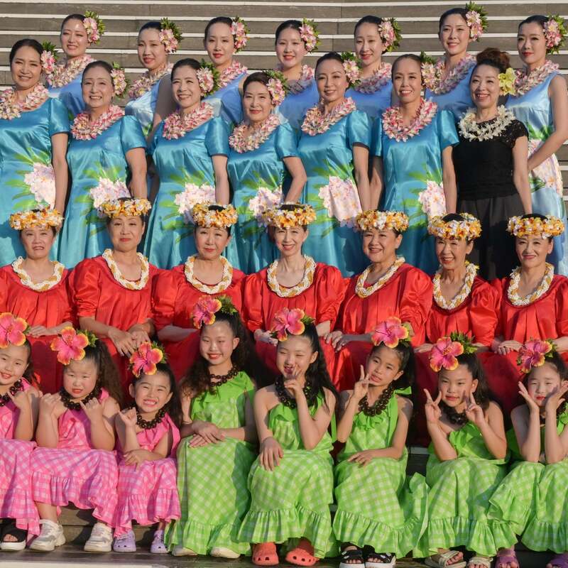フラ出演者 Halau Na ulu i ka pai o ka Maile