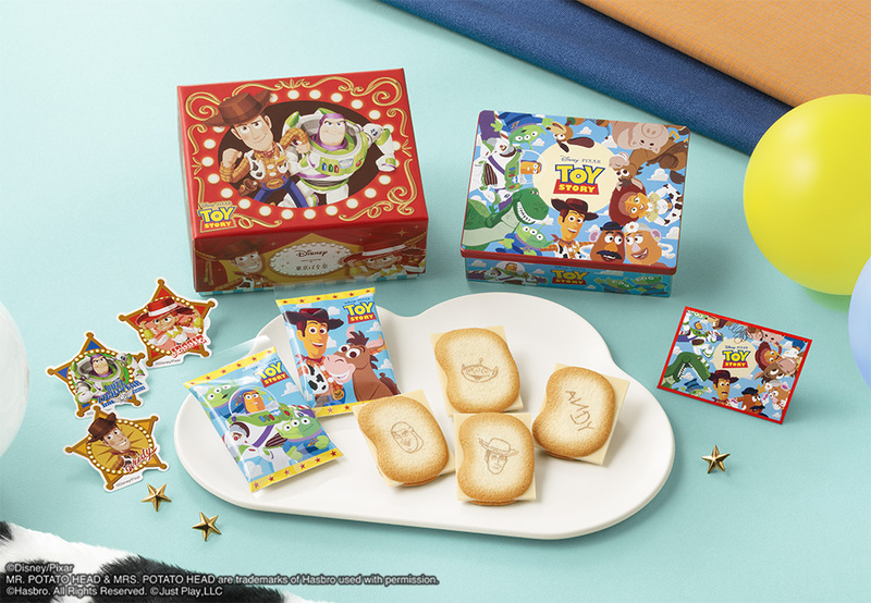 東京ばな奈「トイ・ストーリー/ショコラサンド『見ぃつけたっ』」 (C)Disney/Pixar (C)Disney/Pixar MR.POTATO HEAD & MRS. POTATO HEAD are trademarks of Hasbro used with permission. (C)Hasbro. All Rights Reserved. (C)Just Play,LLC