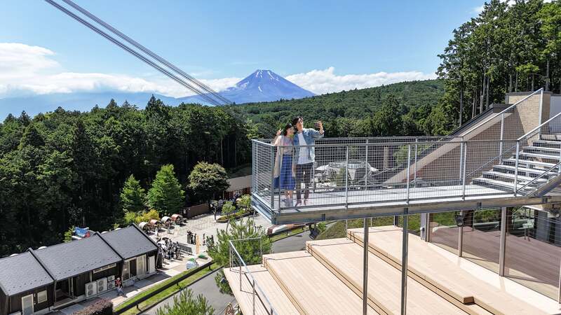 風と空のデッキ
