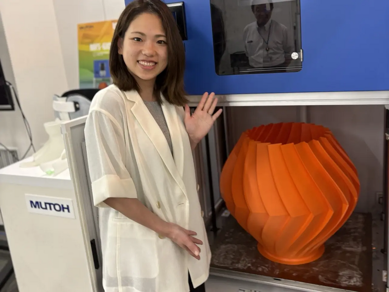 武藤工業株式会社においてある特大の3Dプリンター