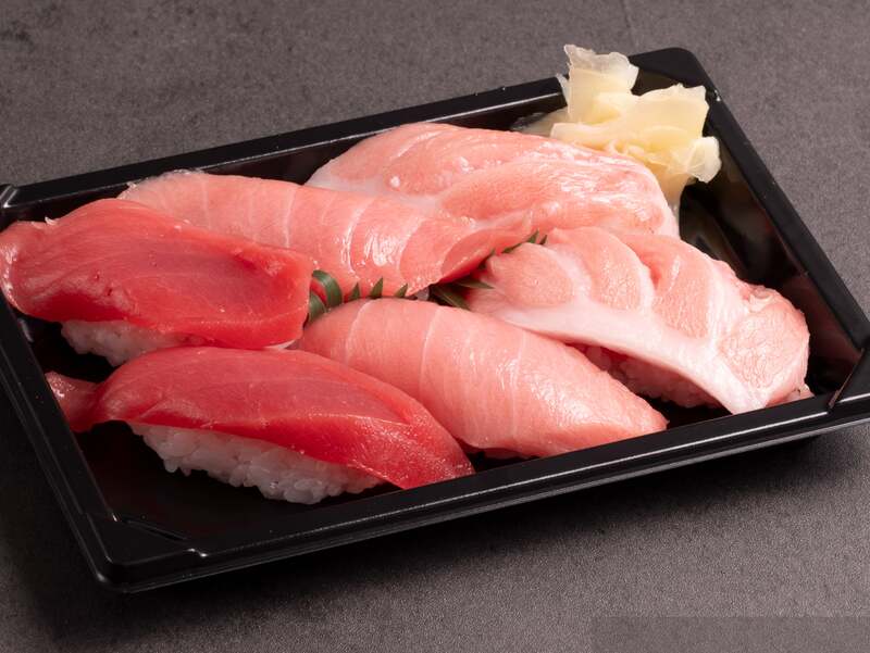 生本マグロ3種(赤身・中トロ・大トロ)