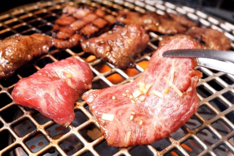 名物「ざくろカルビ」黒毛和牛を使用した当店の看板商品