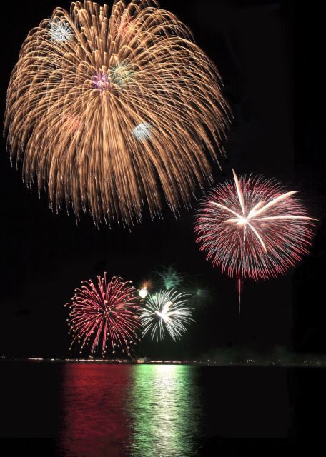 住民による手づくりの花火大会です(画像提供:(C)NACKT)