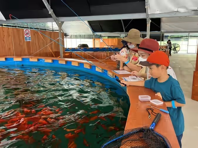 【フィッシングエリア】熱帯魚釣りには直径7.1mの池が6面!
