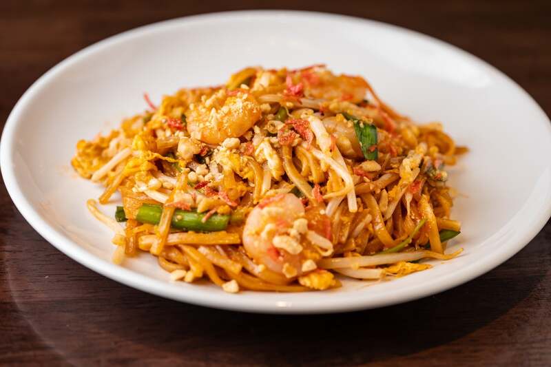 タイ料理 チャンロイkaaw:パッタイ(タイ風焼きそば) 1,000円