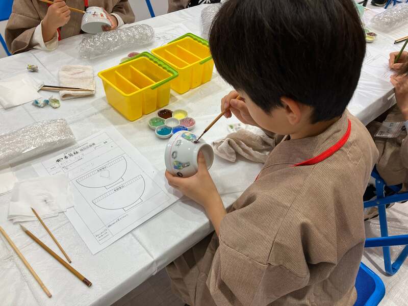 有田焼職人の仕事 ※イメージ