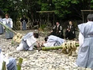 近江中山の芋競べ祭り(日野観光協会)