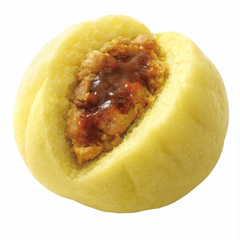ファミリーマート「極旨 黒豚まんカレー」