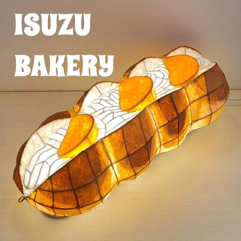 イスズベーカリーのランタンオブジェ