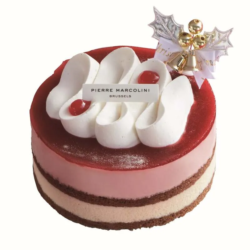 ピエール マルコリーニ監修 赤い果実とバニラのケーキ