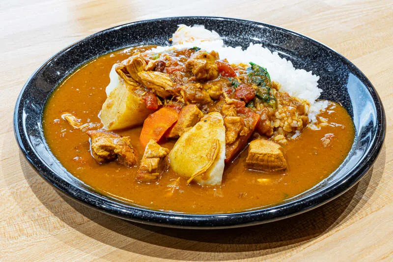 「café里わ」の人気メニュー「里わカレー」(900円)