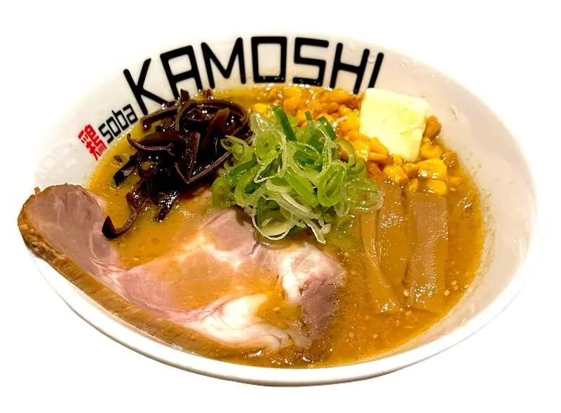 札幌 鶏soba KAMOSHI「焼きもろこしバターコーン味噌ラーメン」