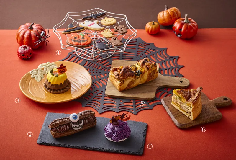 1階スイーツ&ベーカリー「粋」では、かぼちゃや栗を使ったハロウィンスイーツ&パンも販売!
