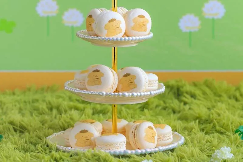 ポムポムプリンのいちごマカロン