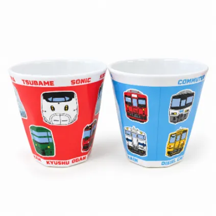 JR九州列車メラミンカップ 新幹線・特急編、在来線編(各990円)