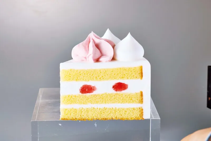 「マイメロディ クリスマスケーキ 4号」の断面