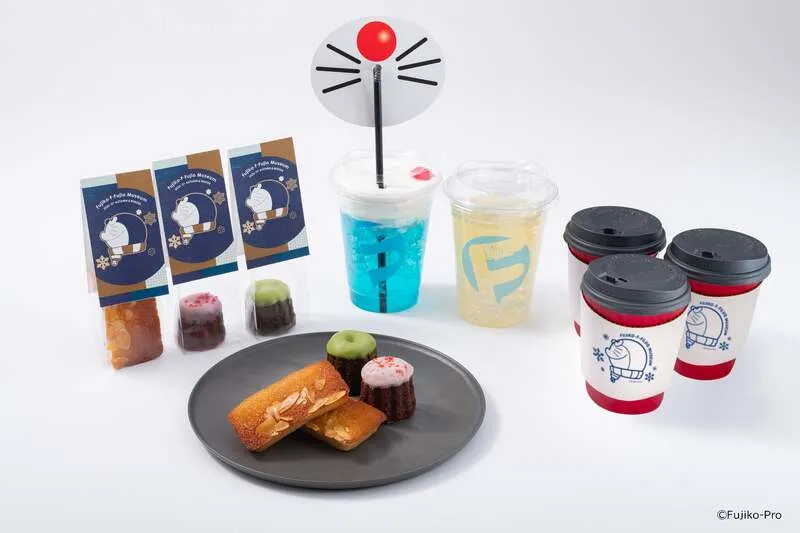 限定あったかメニュー(フィナンシェ320円、カヌレ(抹茶・木苺)320円、ホットロイヤルミルクティー500円、ホットレモネード500円、コンソメスープ500円、ドラえもんブルー600円、アップルドリンク400円)