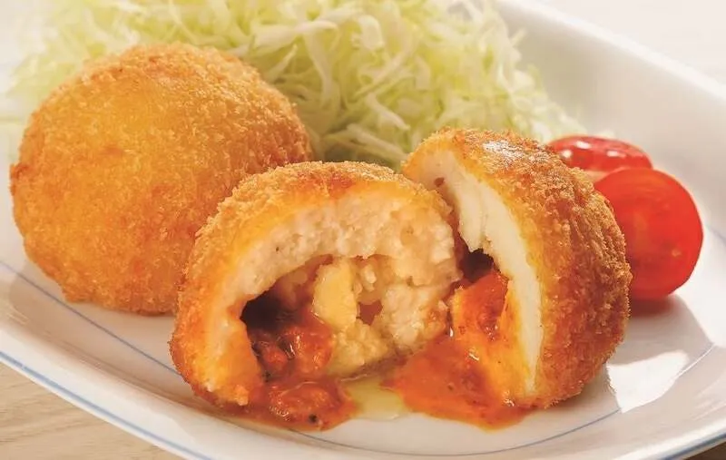 熊本<天草海まる>うにたっぷりじゃがバターコロッケ 1個501円