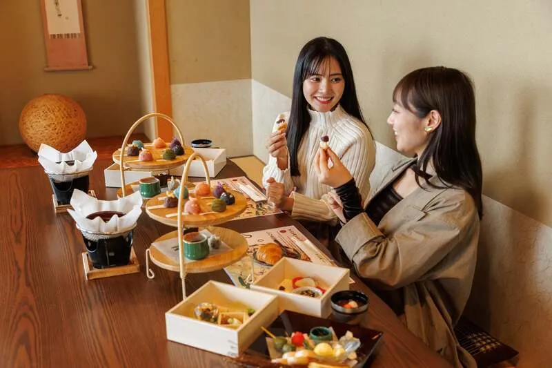 1日2組限定の「おこた特別席」