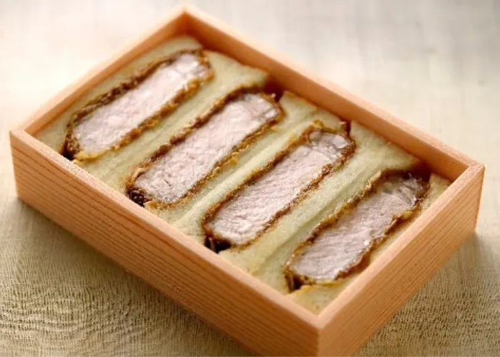 「かつくら」ヒレかつサンド(1食)1,161円【販売予定数:各日20】