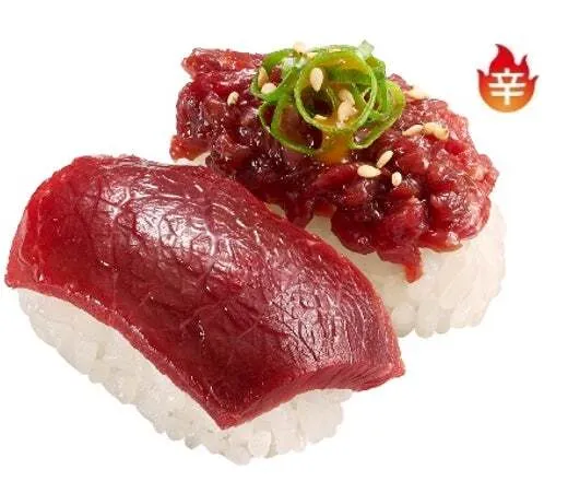 馬刺し食べ比べ 360円〜
