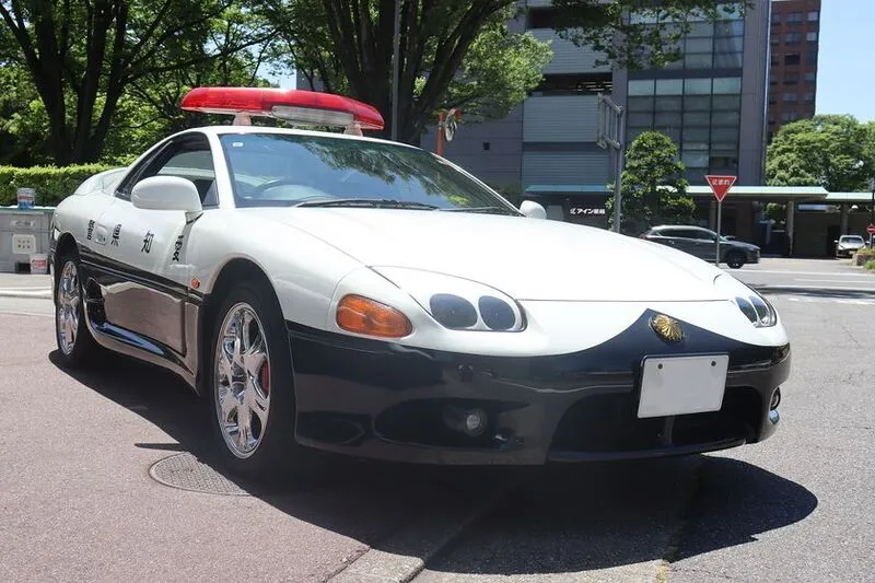 パトロールカー