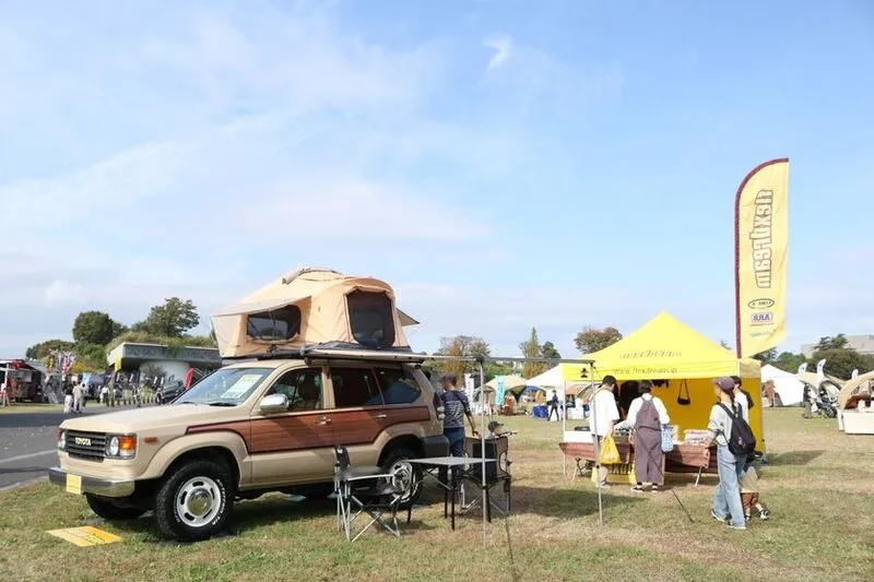 カスタムカー展示