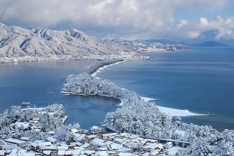 雪化粧された天橋立