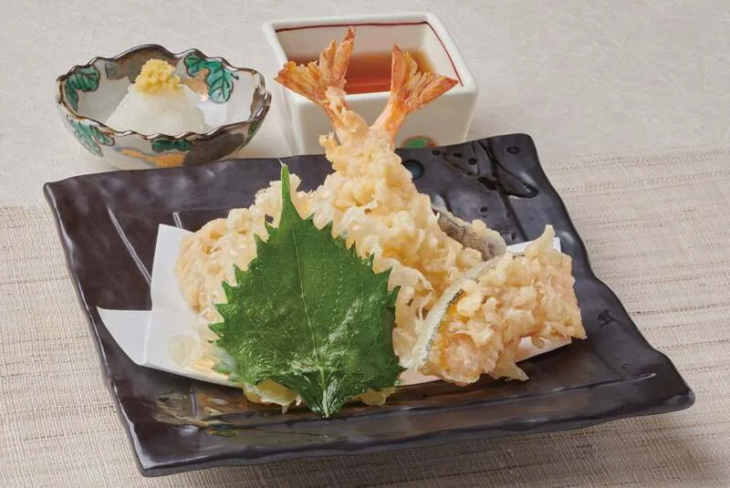 食べ放題の「海老天ぷら盛合せ」