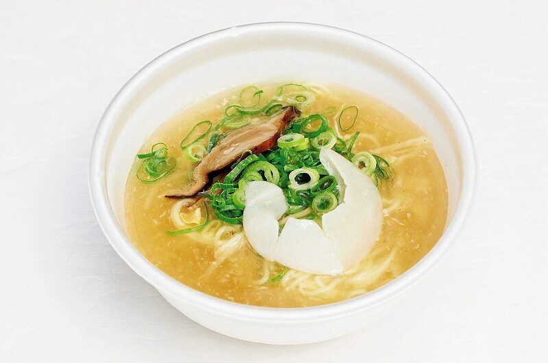 すがた煮ふかひれラーメン 500円