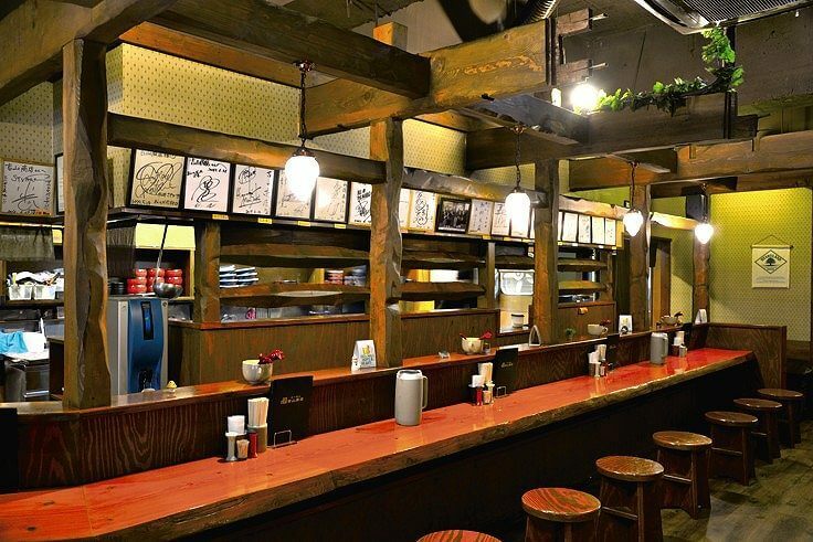 居心地のいい空間作りと接客にもこだわる。