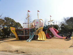「【愛知】アスレチックがある人気の公園11選！　超ロングすべり台も」の写真