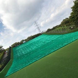 「【関東】芝滑りを楽しめる公園・スポット7選　手ぶら＆無料多数」の写真