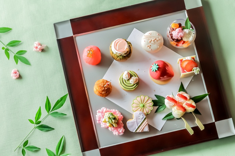 お花見気分で楽しめる和洋スイーツやセイボリー